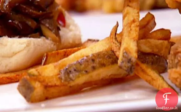 Patatine fritte tagliate a mano