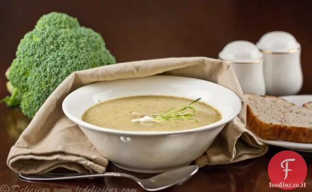 Zuppa di mele e broccoli arrostiti