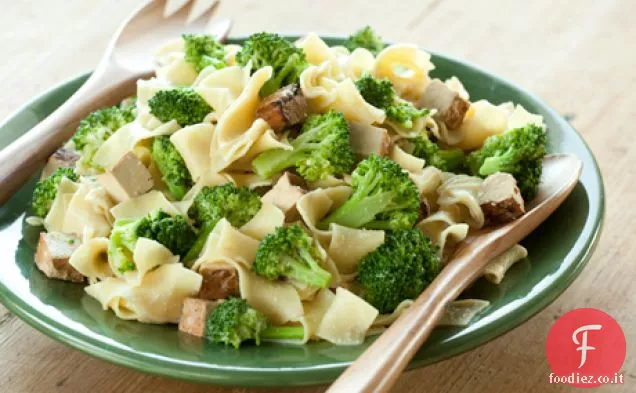 Tagliatelle di anacardi con broccoli