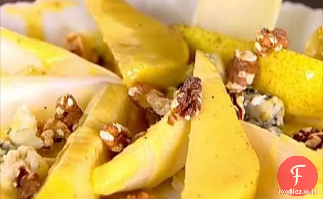 Insalata di indivia, pera e Roquefort