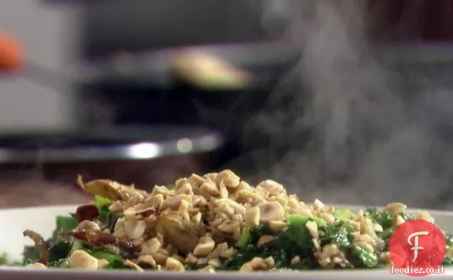 Farro con Asparagi, Nocciole e Cavoli Conditi con Funghi Arrostiti