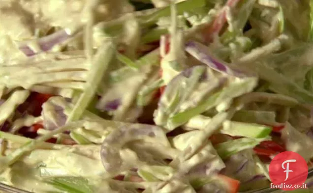 Broccoli Gambo e carota Slaw