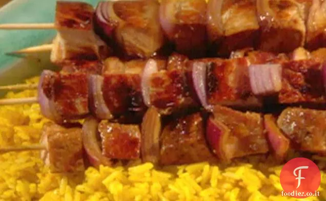 Satay di maiale di Singapore con riso al curry al limone