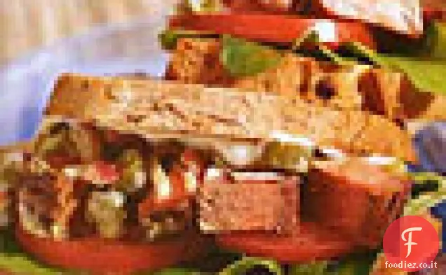 Insalata di bistecca Panini con capperi