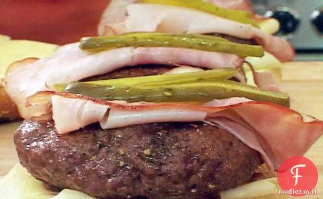 Hamburger in stile cubano alla griglia