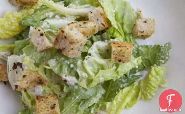 Un-caesar Con Crostini al Rosmarino e Timo