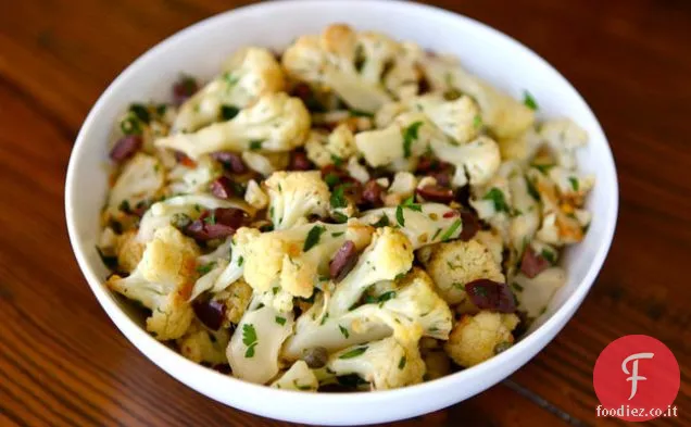 Insalata italiana di cavolfiore arrosto