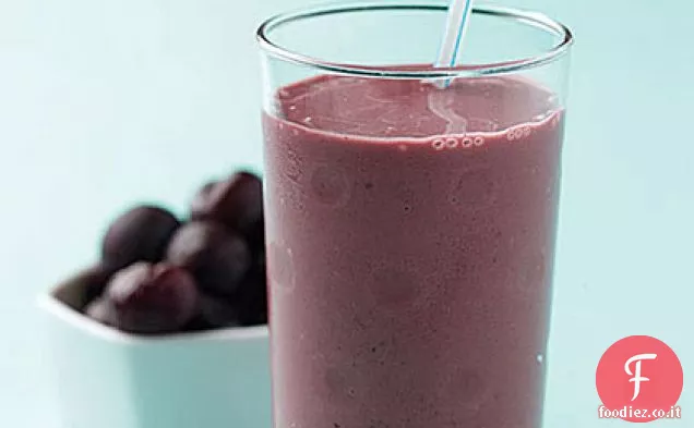 Frullato di ciliegie e mandorle