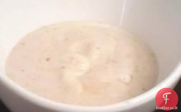 Condimento per insalata di miele e senape di Dennis