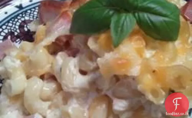 Impressionante maccheroni italiani e formaggio