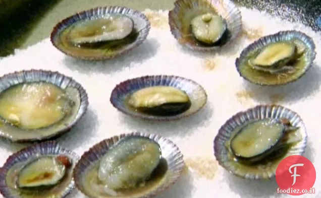 Opihi Limpet fresco alla griglia