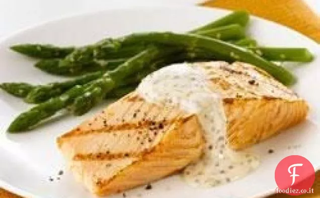 Salmone con salsa di senape e crema