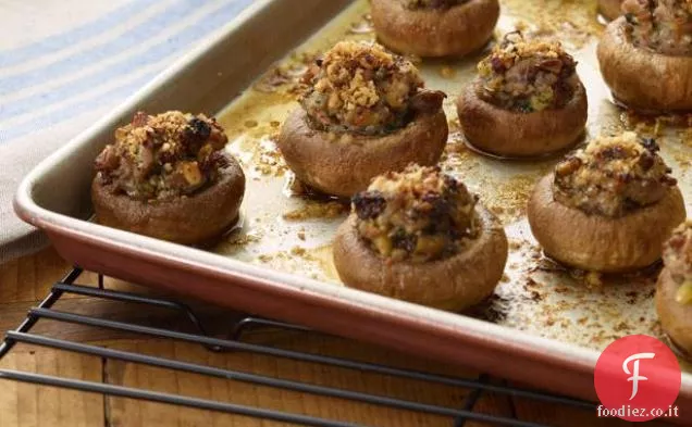 Funghi ripieni con salsiccia