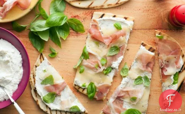 Piadina con Fontina e Prosciutto