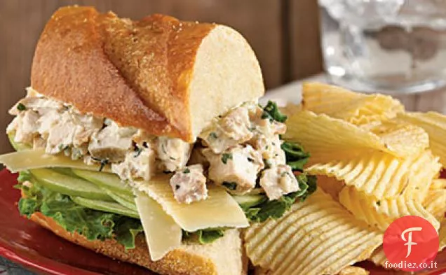 Dragoncello Insalata di pollo Panini con mela