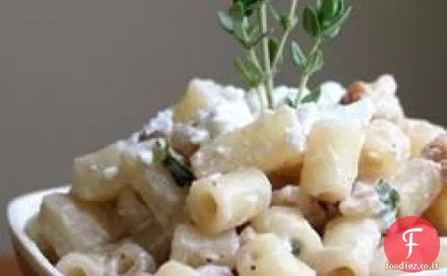 Formaggio di Capra Mela Noci Pasta