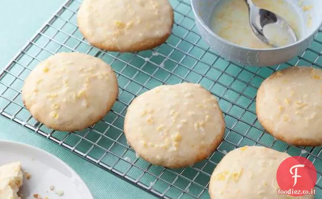 Biscotti di Ricotta al limone con glassa al limone