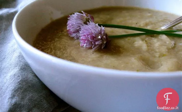 Zuppa di cavolfiore con Cardamomo e noce moscata
