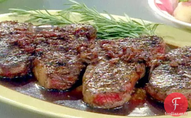 Strip Steak con salsa al vino rosso al rosmarino