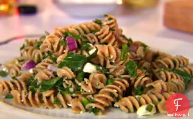 Insalata di pasta integrale con Noci e Formaggio Feta
