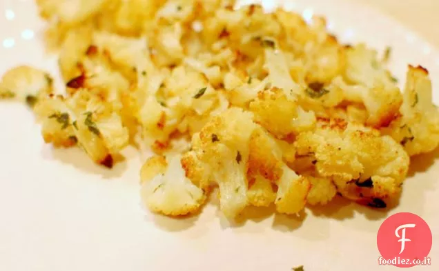 Cavolfiore arrosto con aglio e Parmigiano