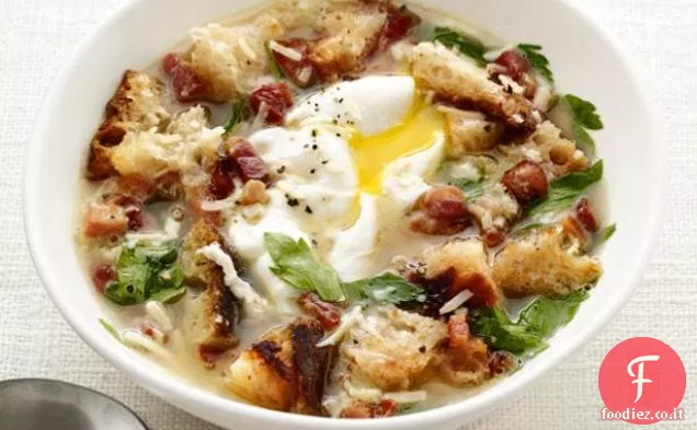 Zuppa di uova e pancetta