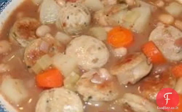 Salsiccia e zuppa di fagioli bianchi