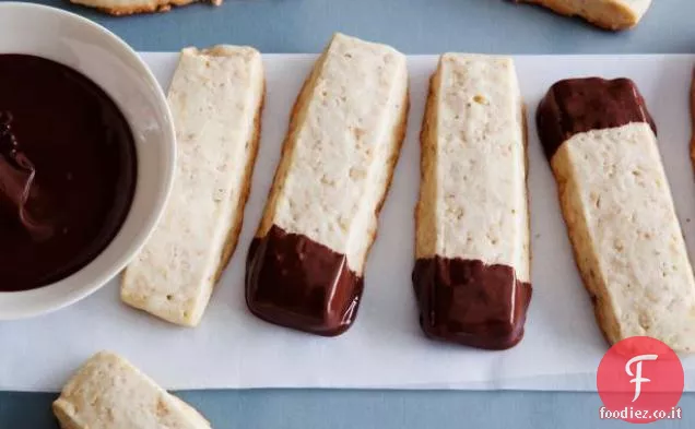 Frollini di nocciola al cioccolato