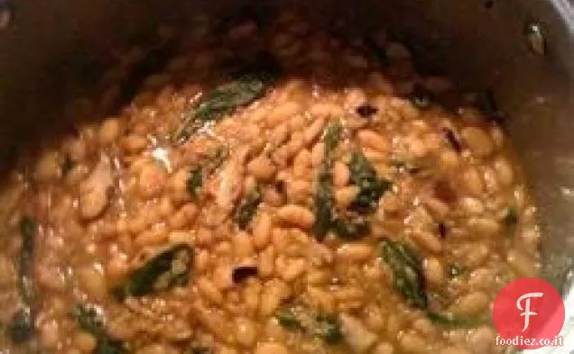 Zuppa di fagioli bianchi con quinoa, spinaci e Shiitake