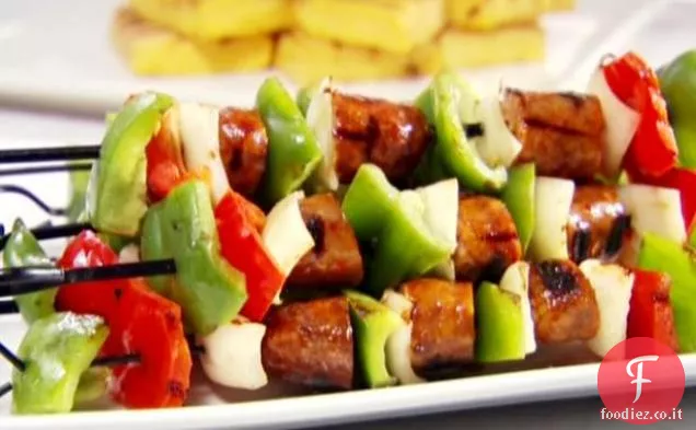 Spiedini di Salsiccia e Pepe con Polenta alla griglia