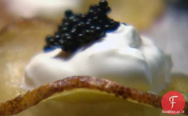 Patatine fritte con Creme Fraiche e Caviale