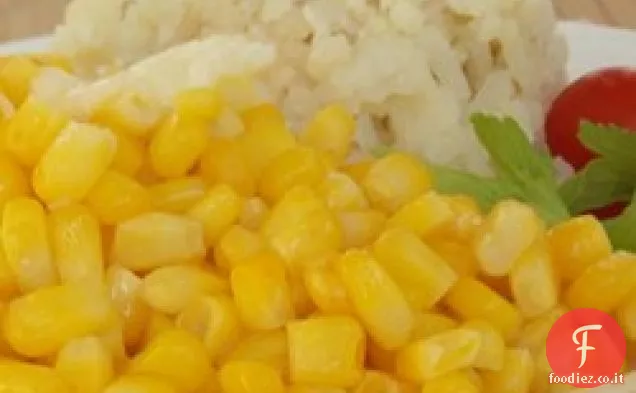 Mais dolce sulla pannocchia senza la pannocchia