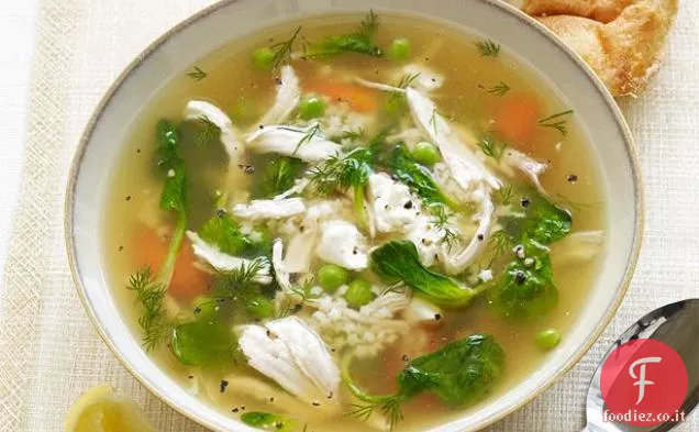 Zuppa di pollo e pasta a cottura lenta