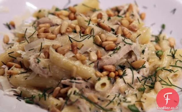 Pollo con salsa di crema di finocchio e Penne
