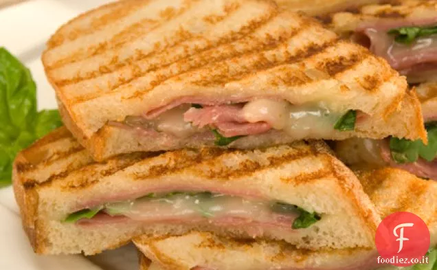 Salame e Provolone Panini