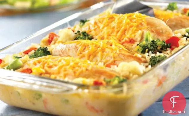 Casseruola di pollo e riso al formaggio
