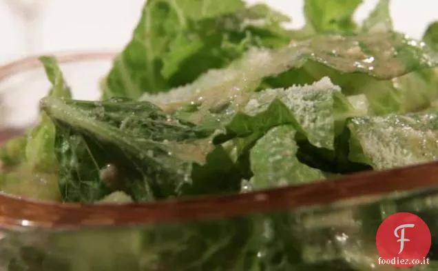 Insalata di Romaine con Vinaigrette di parmigiano