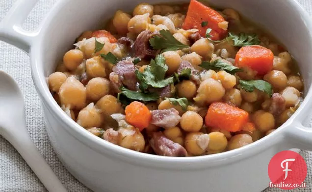 Fornello lento Prosciutto garretto e stufato di ceci