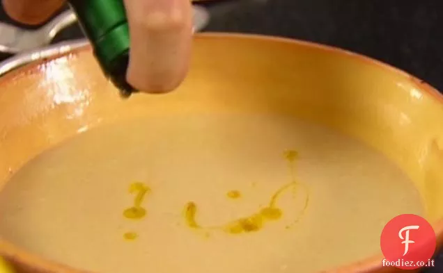 Zuppa di fagioli bianchi al rosmarino