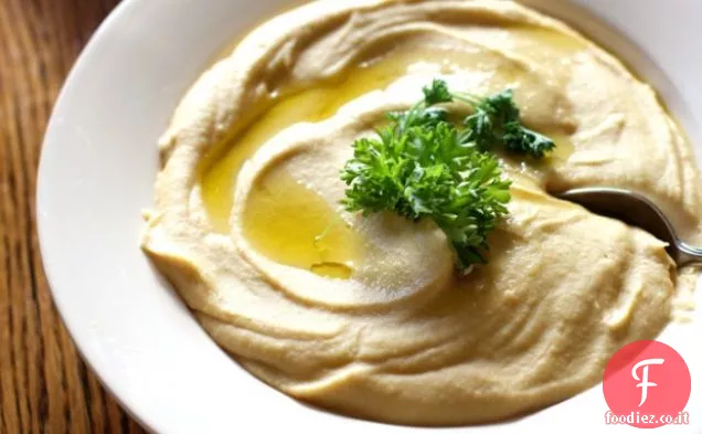Hummus semplice e perfetto