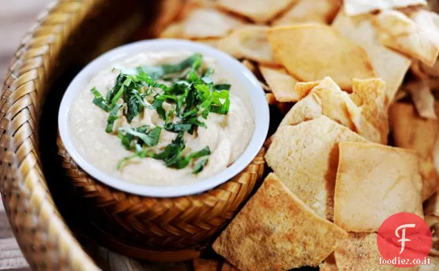 Hummus classico della donna pioniera