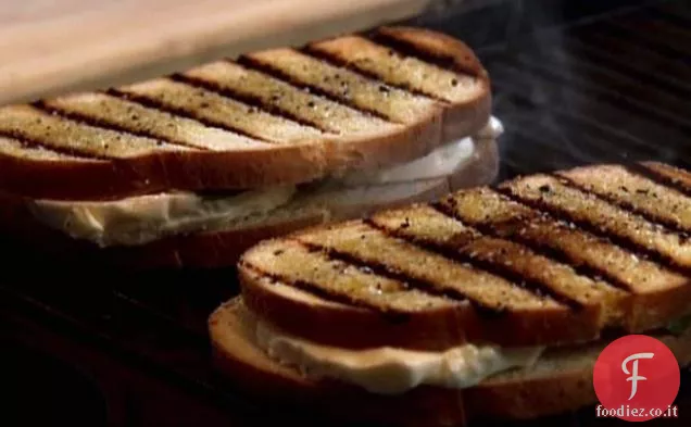Funked fuori formaggio grigliato