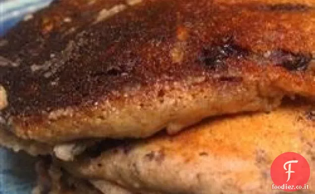 Pancake vecchio stile vegano ai mirtilli