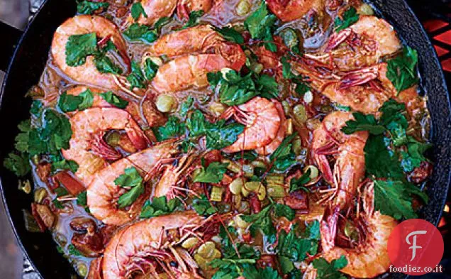 Stufato di gamberetti e salsiccia