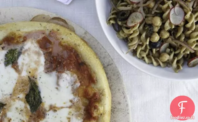 Pizza Margherita con Insalata di pasta al Pesto