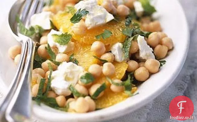 Insalata di ceci, menta, arancia e feta
