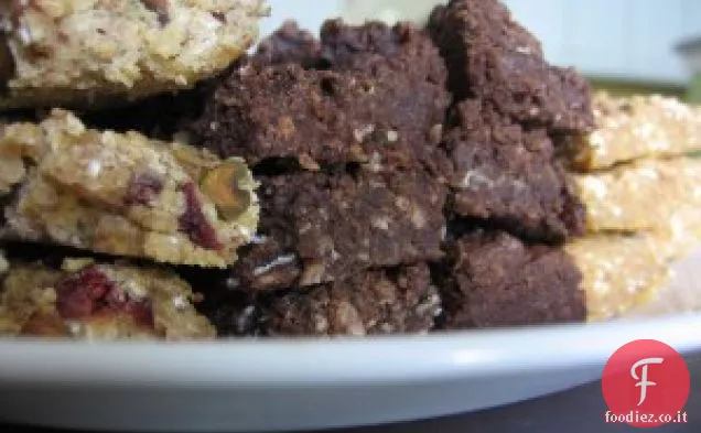 Barrette proteiche al mirtillo e pistacchio