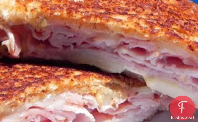 Christy è fantastico prosciutto caldo e formaggio