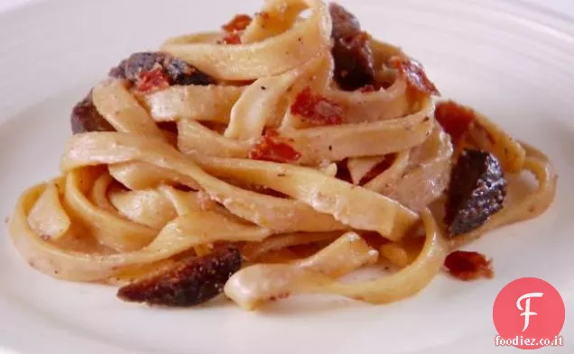 Fettuccine fresche con Fichi, Prosciutto e Formaggio di Capra