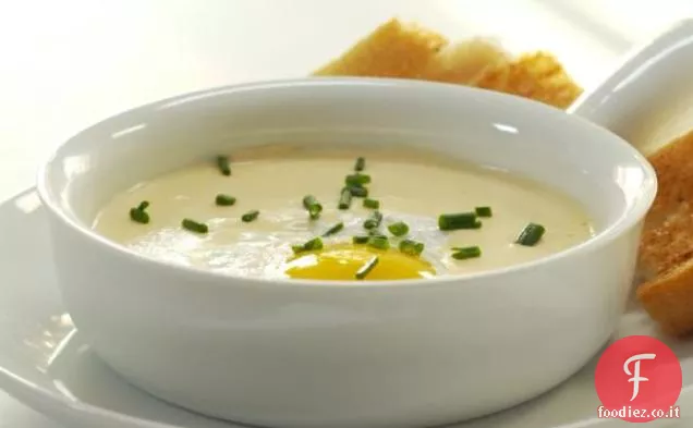 Fonduta cremosa con Uovo in camicia e Baguette